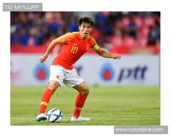 中国足球身高最高球员:探索他在绿茵场上的独特优势与影响力 中国足球身高最高球员:探索他在绿茵场上的独特优势与影响力