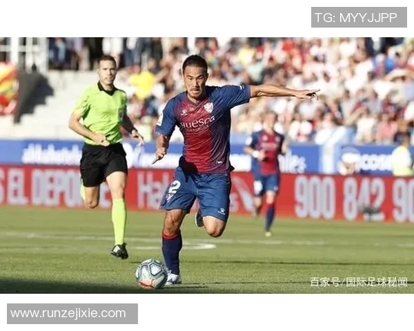 日本足球现役球星闪耀国际赛场展现新时代竞技风采