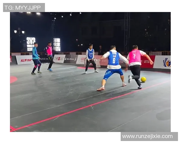 街头足球热潮席卷全球 球星与普通人共同演绎街头精彩对决